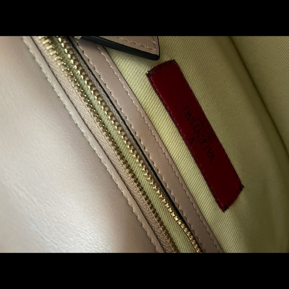 Valentino Handbag - Picture 6 of 14